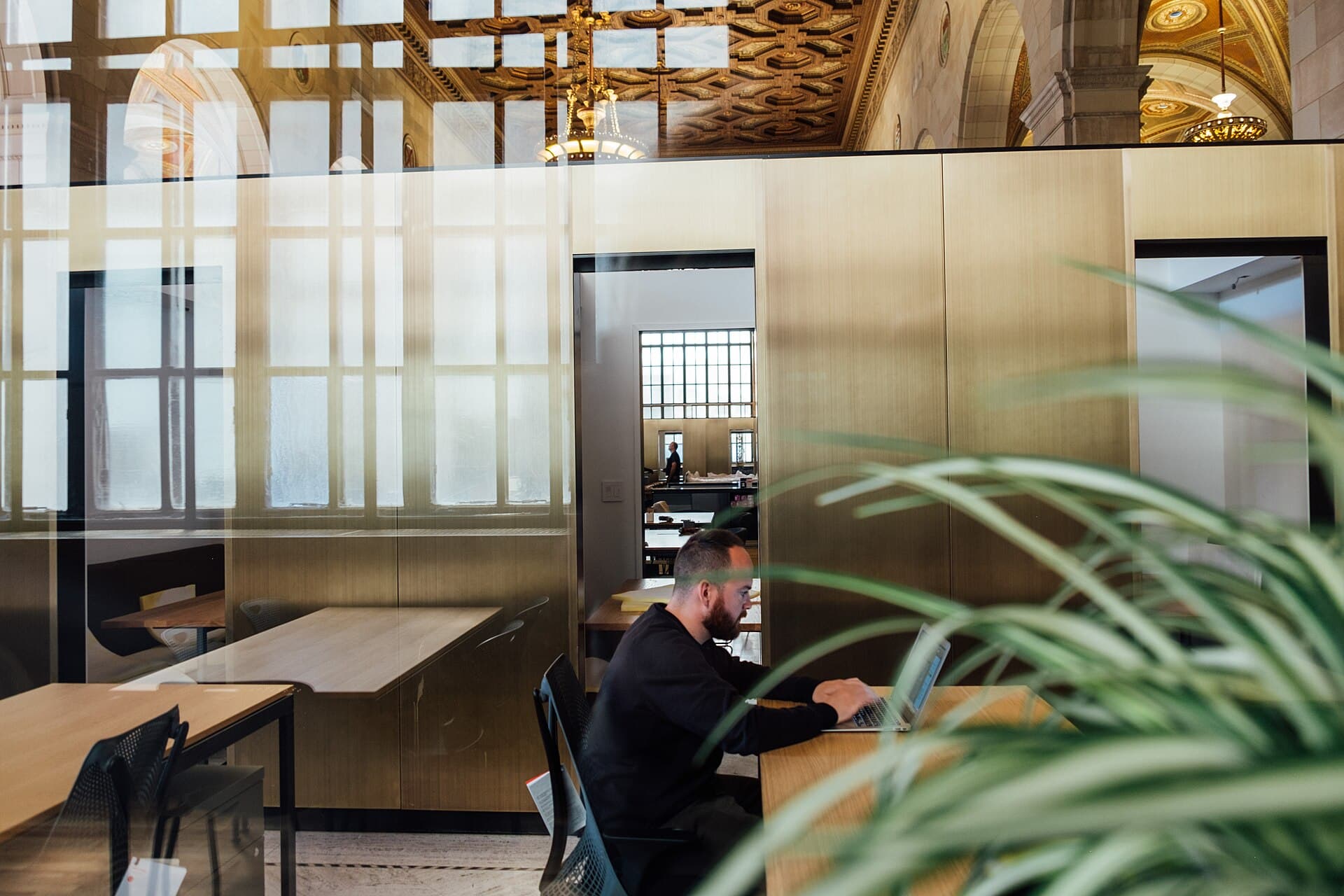İş Merkezinde Ofis Katı